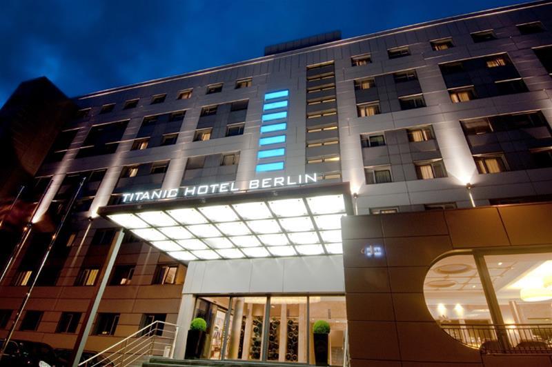 Titanic Comfort Mitte Berlim Exterior foto